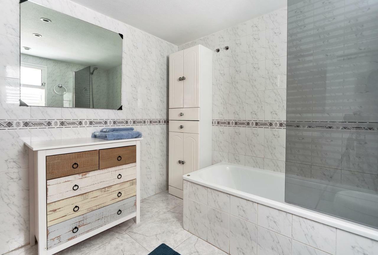 Lenas Apartments Radio Murcia Torrevieja Ngoại thất bức ảnh